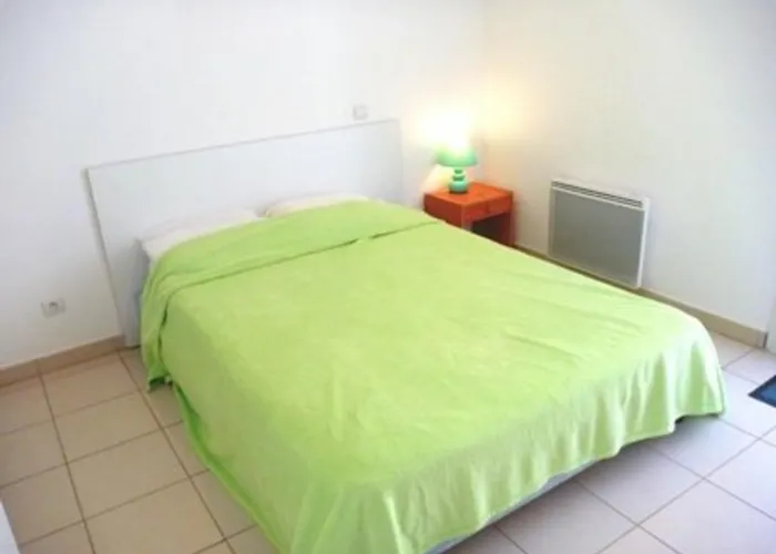 Confort Avec Piscine Et Accès Direct à La - Fr-1-387-74 Apartamento