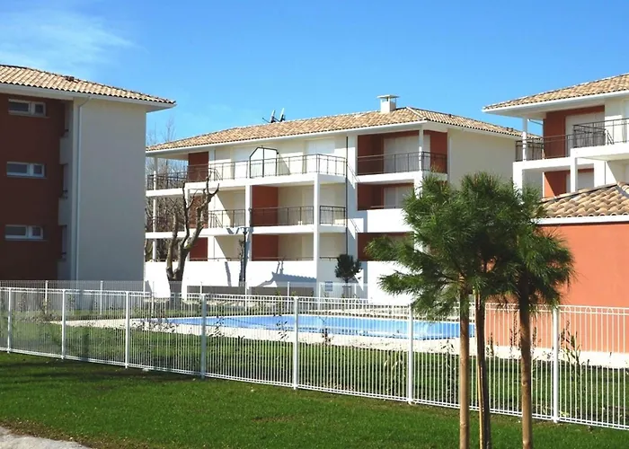 Confort Avec Piscine Et Accès Direct à La - Fr-1-387-74 Apartamento *